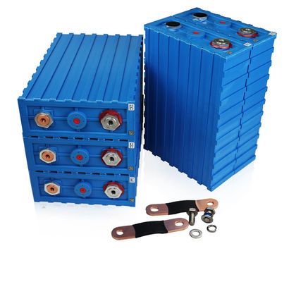 prismatisches Lithium Ion Battery For Electric Scooter 1C 3,2 V 200ah Lifepo4 CALB LFP Zell